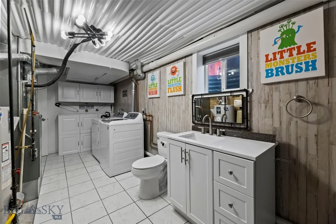 Laundry Room with 1/2 bath