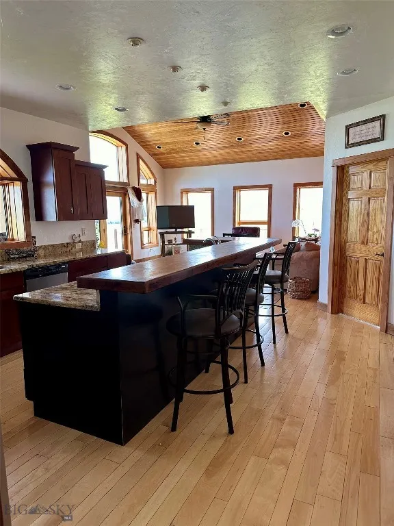 117 Meredith Ranch, Livingston, Montana 59047, Livingston, Montana 59047, 4 Bedrooms Bedrooms, ,3 BathroomsBathrooms,Residential,For Sale,117 Meredith Ranch, Livingston, Montana 59047,0,404713