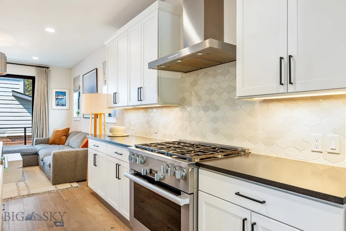 429 N Willson Avenue, Bozeman, Montana 59715, Bozeman, Montana 59715, ,Residential Income,For Sale,429 N Willson Avenue, Bozeman, Montana 59715,0,405729