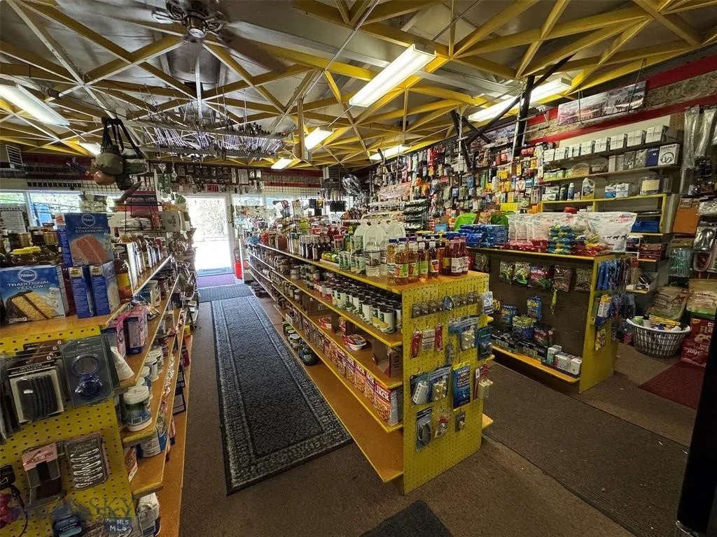 13505 Turah Road, Clinton, Montana 59825, Clinton, Montana 59825, 1 Bedroom Bedrooms, ,1 BathroomBathrooms,Residential,For Sale,13505 Turah Road, Clinton, Montana 59825,0,405690