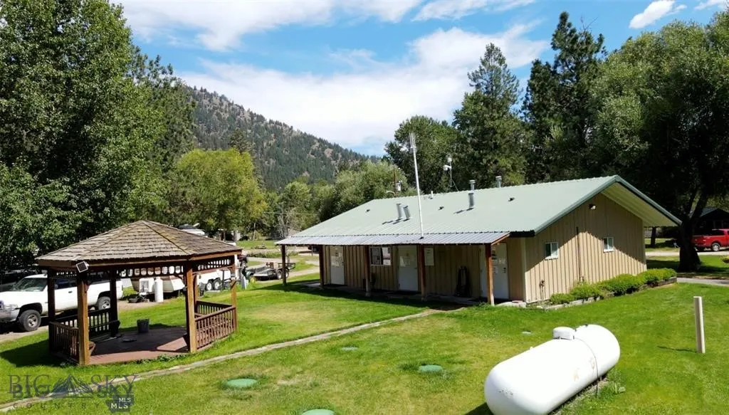 13505 Turah Road, Clinton, Montana 59825, Clinton, Montana 59825, 1 Bedroom Bedrooms, ,1 BathroomBathrooms,Residential,For Sale,13505 Turah Road, Clinton, Montana 59825,0,405690