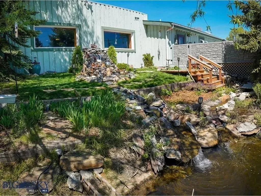 5301 & 5303 Mt Highway 41 Highway N, Silver St, Silver Star, Montana 59751, ,Commercial Sale,For Sale,5301 & 5303 Mt Highway 41 Highway N, Silver St,0,405695