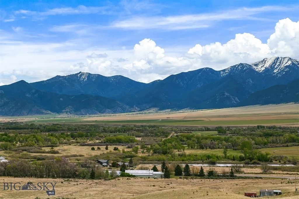 5301 & 5303 Mt Highway 41 Highway N, Silver St, Silver Star, Montana 59751, ,Commercial Sale,For Sale,5301 & 5303 Mt Highway 41 Highway N, Silver St,0,405695