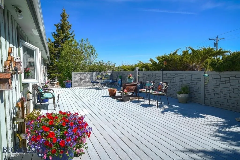 5301 & 5303 Mt Highway 41 Highway N, Silver St, Silver Star, Montana 59751, ,Commercial Sale,For Sale,5301 & 5303 Mt Highway 41 Highway N, Silver St,0,405695