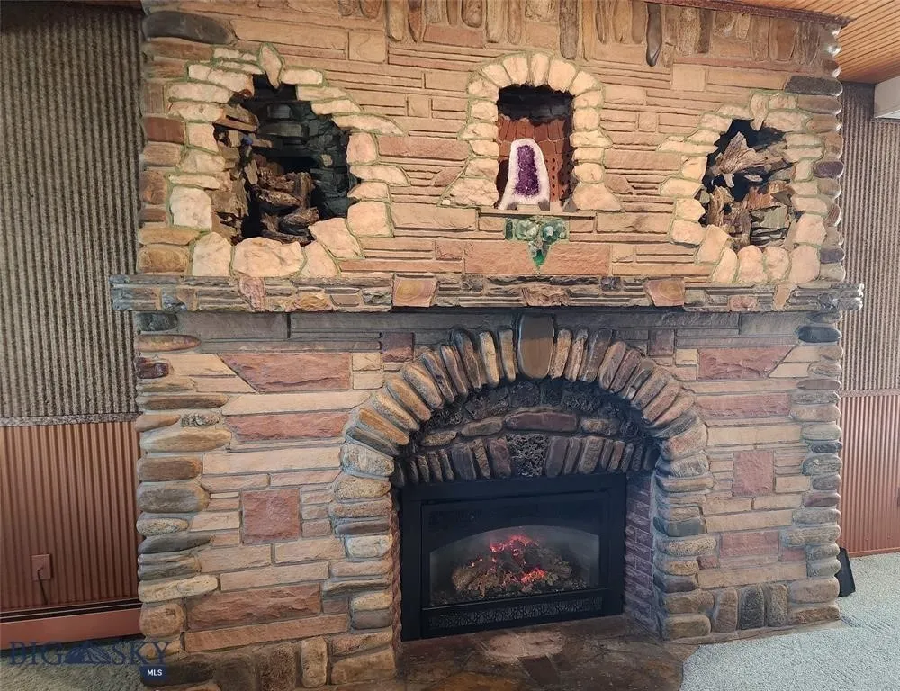 5301 & 5303 Mt Highway 41 Highway N, Silver St, Silver Star, Montana 59751, ,Commercial Sale,For Sale,5301 & 5303 Mt Highway 41 Highway N, Silver St,0,405695