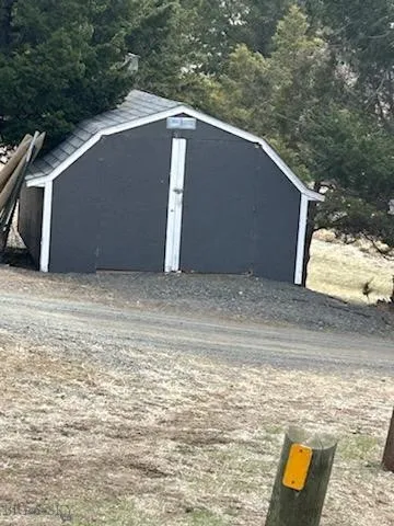 STORAGE SHED