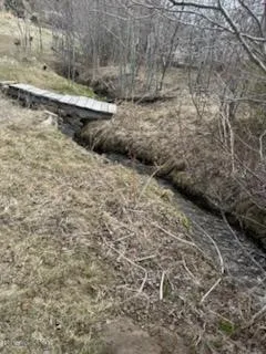 CREEK