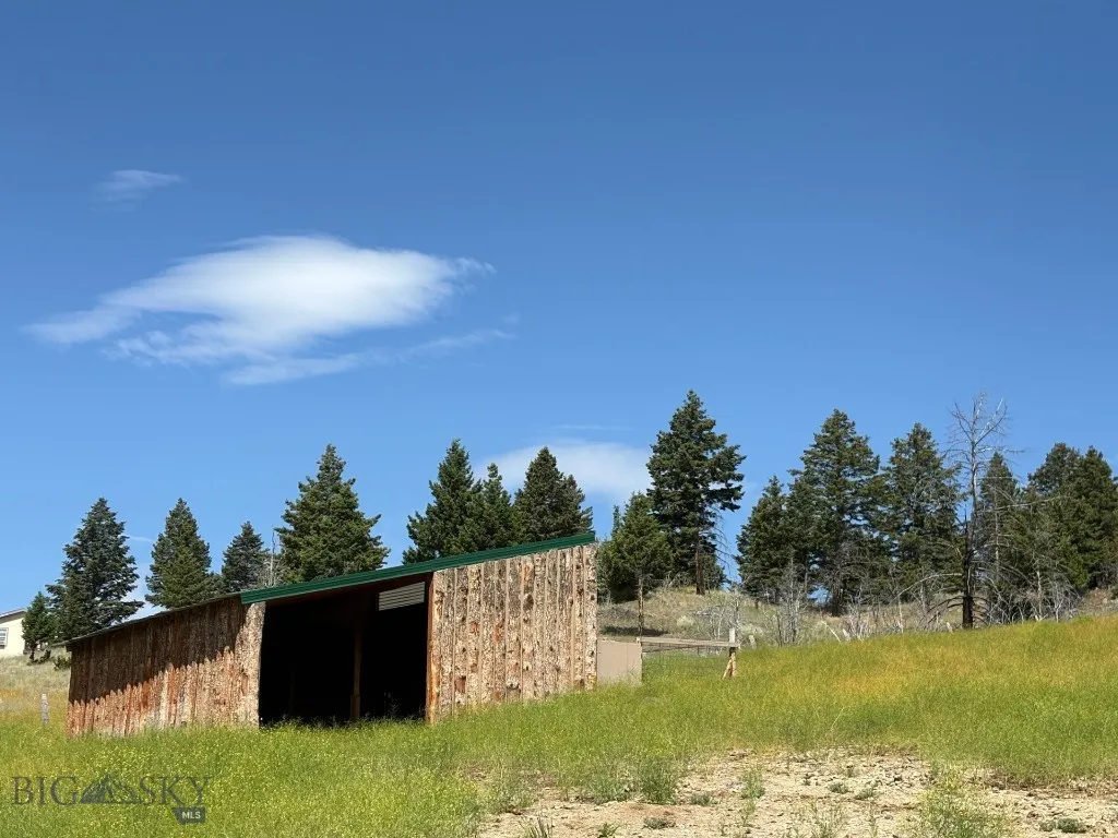180 Lower Rader Creek Road, Whitehall, Montana 597, Whitehall, Montana 59759, 3 Bedrooms Bedrooms, ,2 BathroomsBathrooms,Residential,For Sale,180 Lower Rader Creek Road, Whitehall, Montana 597,0,405733