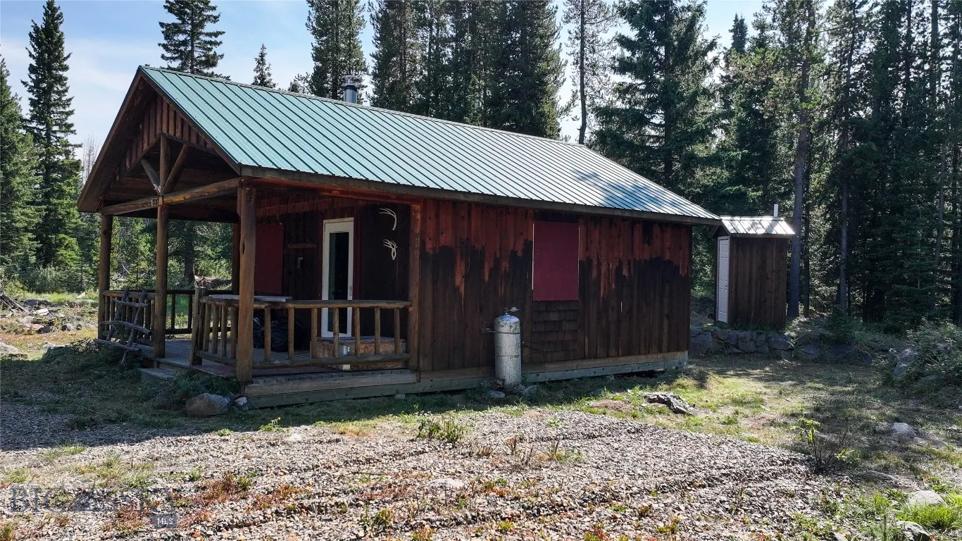 7379 Hahn Creek Road, Elliston, Montana 59728, Elliston, Montana 59728, 3 Bedrooms Bedrooms, ,1 BathroomBathrooms,Residential,For Sale,7379 Hahn Creek Road, Elliston, Montana 59728,0,405741