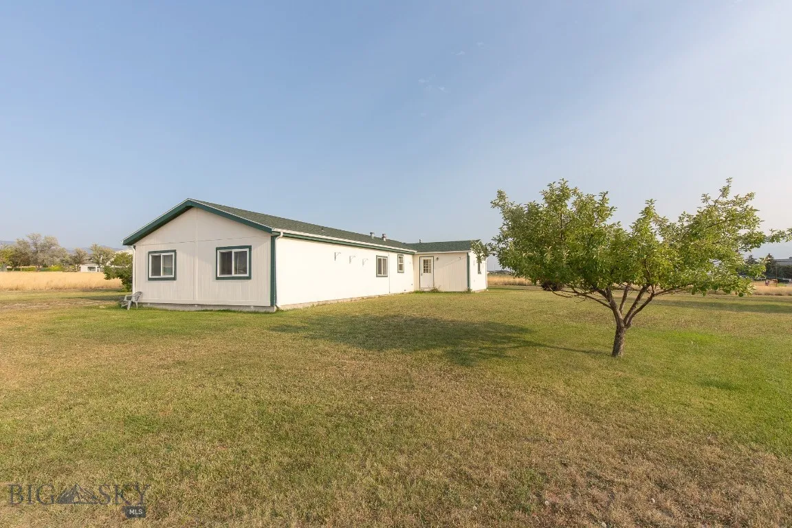 2 Mandolynne Lane, Sheridan, Montana 59749, Sheridan, Montana 59749, 3 Bedrooms Bedrooms, ,2 BathroomsBathrooms,Residential,For Sale,2 Mandolynne Lane, Sheridan, Montana 59749,0,405778