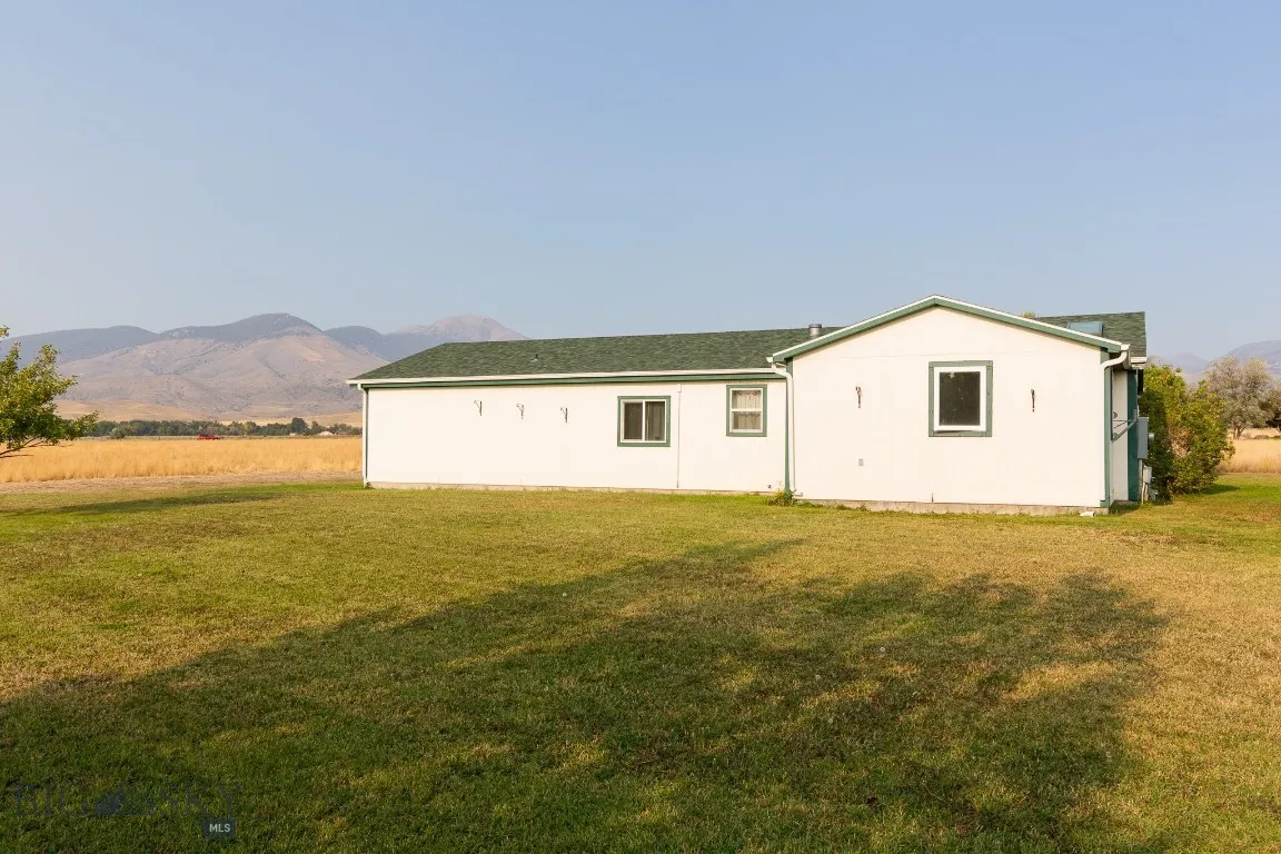 2 Mandolynne Lane, Sheridan, Montana 59749, Sheridan, Montana 59749, 3 Bedrooms Bedrooms, ,2 BathroomsBathrooms,Residential,For Sale,2 Mandolynne Lane, Sheridan, Montana 59749,0,405778