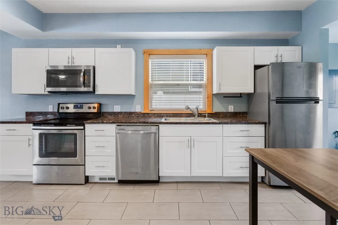 2007 Florida, Butte, Montana 59701, Butte, Montana 59701, 3 Bedrooms Bedrooms, ,3 BathroomsBathrooms,Residential,For Sale,2007 Florida, Butte, Montana 59701,0,405766