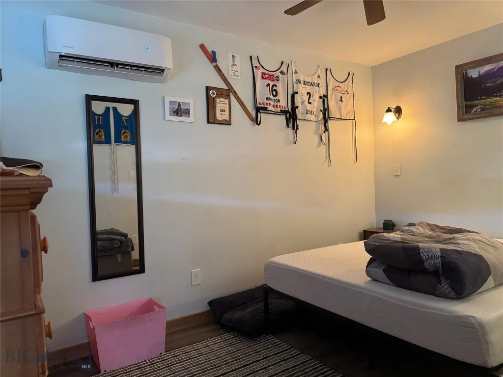5 Muir Road E, Livingston, Montana 59715, Livingston, Montana 59715, 3 Bedrooms Bedrooms, ,2 BathroomsBathrooms,Residential,For Sale,5 Muir Road E, Livingston, Montana 59715,0,405798