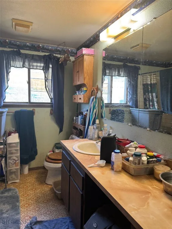 5 Muir Road E, Livingston, Montana 59715, Livingston, Montana 59715, 3 Bedrooms Bedrooms, ,2 BathroomsBathrooms,Residential,For Sale,5 Muir Road E, Livingston, Montana 59715,0,405798