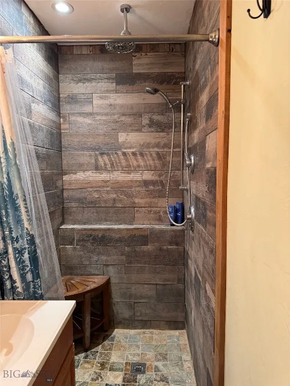 5 Muir Road E, Livingston, Montana 59715, Livingston, Montana 59715, 3 Bedrooms Bedrooms, ,2 BathroomsBathrooms,Residential,For Sale,5 Muir Road E, Livingston, Montana 59715,0,405798