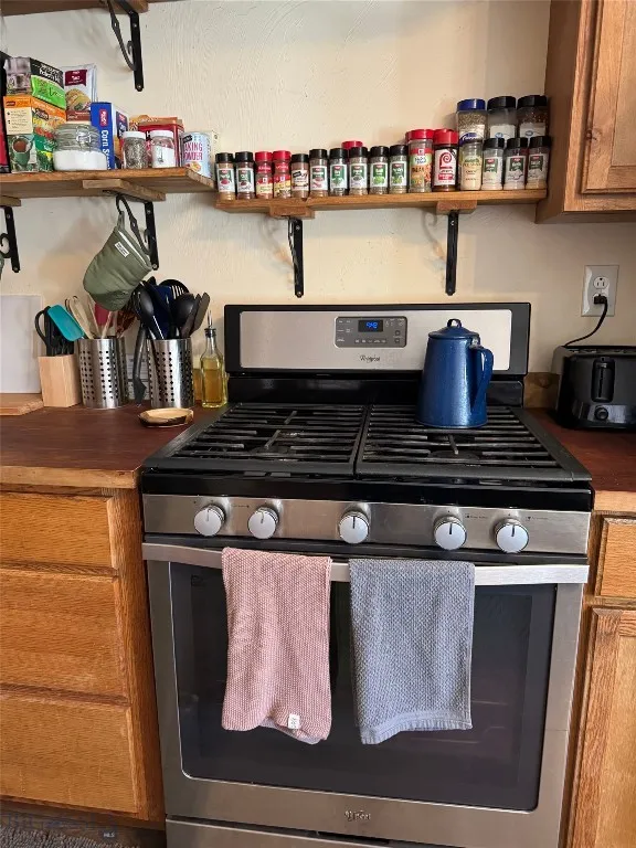 5 Muir Road E, Livingston, Montana 59715, Livingston, Montana 59715, 3 Bedrooms Bedrooms, ,2 BathroomsBathrooms,Residential,For Sale,5 Muir Road E, Livingston, Montana 59715,0,405798