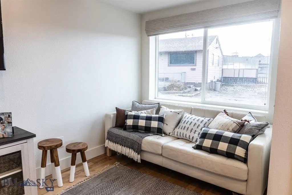 115 Minah, Butte, Montana 59701, Butte, Montana 59701, 1 Bedroom Bedrooms, ,1 BathroomBathrooms,Residential,For Sale,115 Minah, Butte, Montana 59701,0,405808