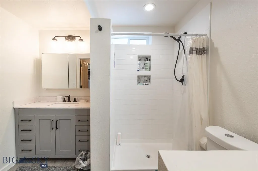 115 Minah, Butte, Montana 59701, Butte, Montana 59701, 1 Bedroom Bedrooms, ,1 BathroomBathrooms,Residential,For Sale,115 Minah, Butte, Montana 59701,0,405808