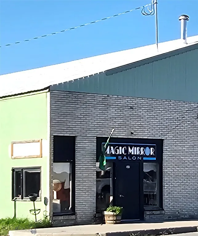 337 E Main, Ennis, Montana 59729, Ennis, Montana 59729, ,Commercial Sale,For Sale,337 E Main, Ennis, Montana 59729,0,405791