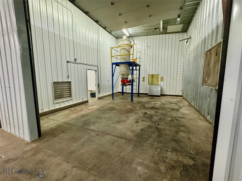 3512 E Bench Road, Dillon, Montana 59725, Dillon, Montana 59725, ,Commercial Sale,For Sale,3512 E Bench Road, Dillon, Montana 59725,0,405800