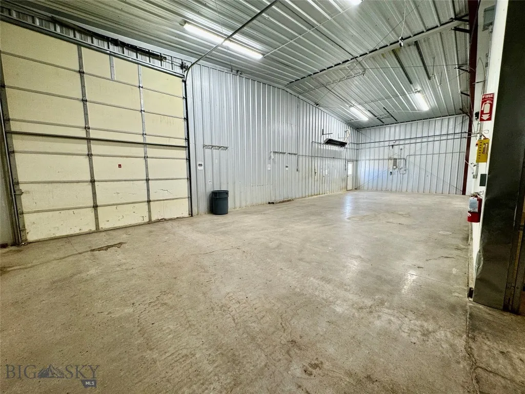 3512 E Bench Road, Dillon, Montana 59725, Dillon, Montana 59725, ,Commercial Sale,For Sale,3512 E Bench Road, Dillon, Montana 59725,0,405800