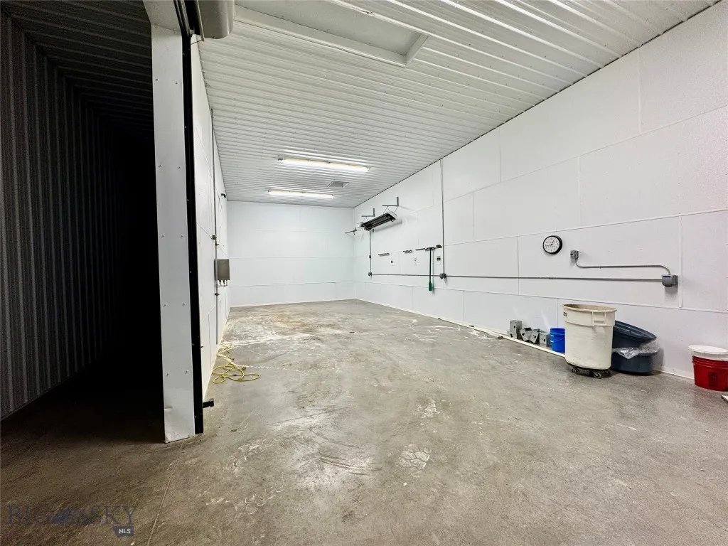 3512 E Bench Road, Dillon, Montana 59725, Dillon, Montana 59725, ,Commercial Sale,For Sale,3512 E Bench Road, Dillon, Montana 59725,0,405800