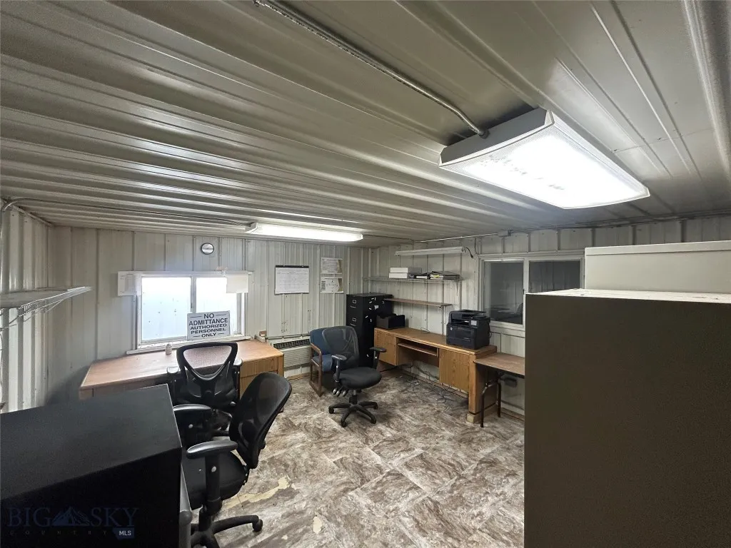 3512 E Bench Road, Dillon, Montana 59725, Dillon, Montana 59725, ,Commercial Sale,For Sale,3512 E Bench Road, Dillon, Montana 59725,0,405800