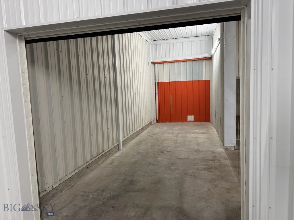 3512 E Bench Road, Dillon, Montana 59725, Dillon, Montana 59725, ,Commercial Sale,For Sale,3512 E Bench Road, Dillon, Montana 59725,0,405800