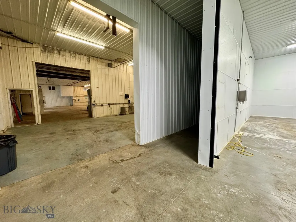 3512 E Bench Road, Dillon, Montana 59725, Dillon, Montana 59725, ,Commercial Sale,For Sale,3512 E Bench Road, Dillon, Montana 59725,0,405800