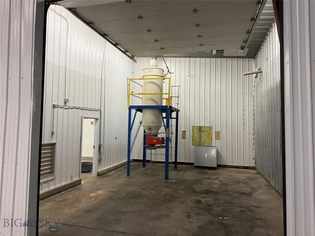 3512 E Bench Road, Dillon, Montana 59725, Dillon, Montana 59725, ,Commercial Sale,For Sale,3512 E Bench Road, Dillon, Montana 59725,0,405800