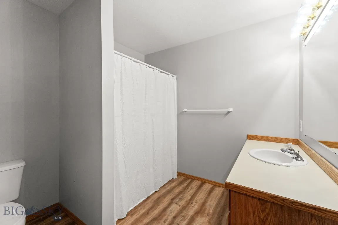 Upstairs bathroom