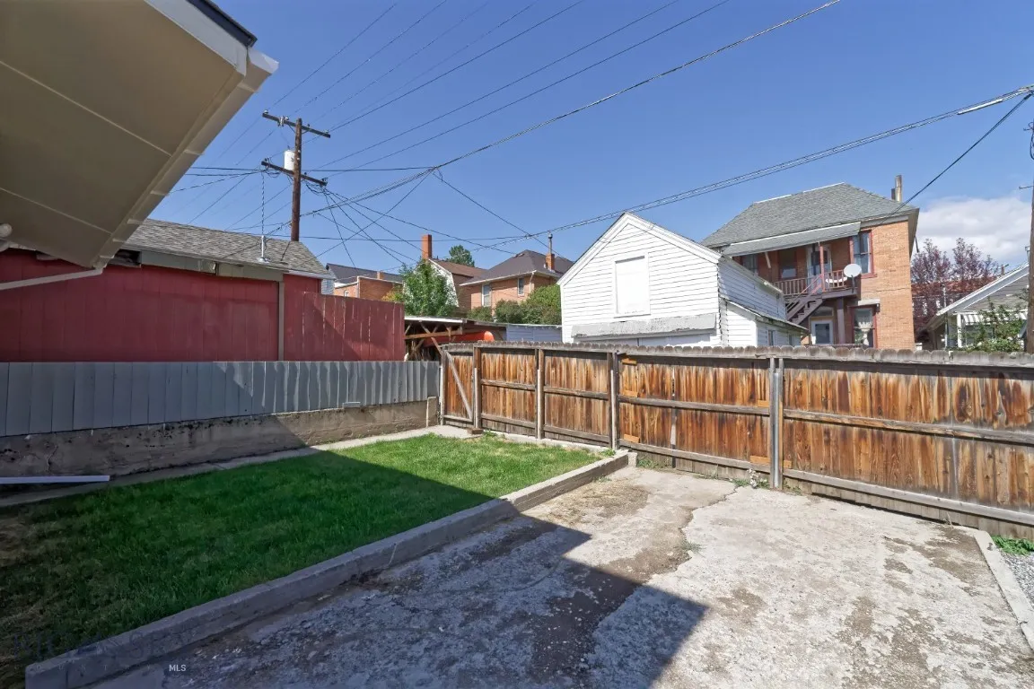 705 W Park Street, Butte, Montana 59701, Butte, Montana 59701, 4 Bedrooms Bedrooms, ,3 BathroomsBathrooms,Residential,For Sale,705 W Park Street, Butte, Montana 59701,0,405960