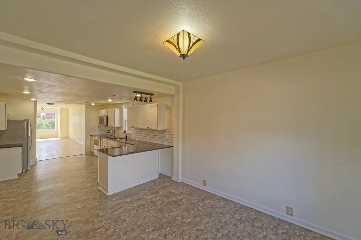 705 W Park Street, Butte, Montana 59701, Butte, Montana 59701, 4 Bedrooms Bedrooms, ,3 BathroomsBathrooms,Residential,For Sale,705 W Park Street, Butte, Montana 59701,0,405960