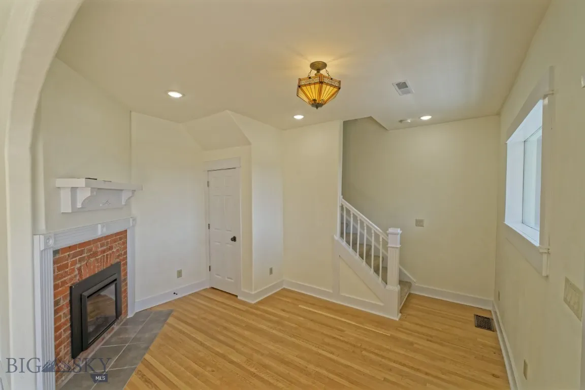 705 W Park Street, Butte, Montana 59701, Butte, Montana 59701, 4 Bedrooms Bedrooms, ,3 BathroomsBathrooms,Residential,For Sale,705 W Park Street, Butte, Montana 59701,0,405960