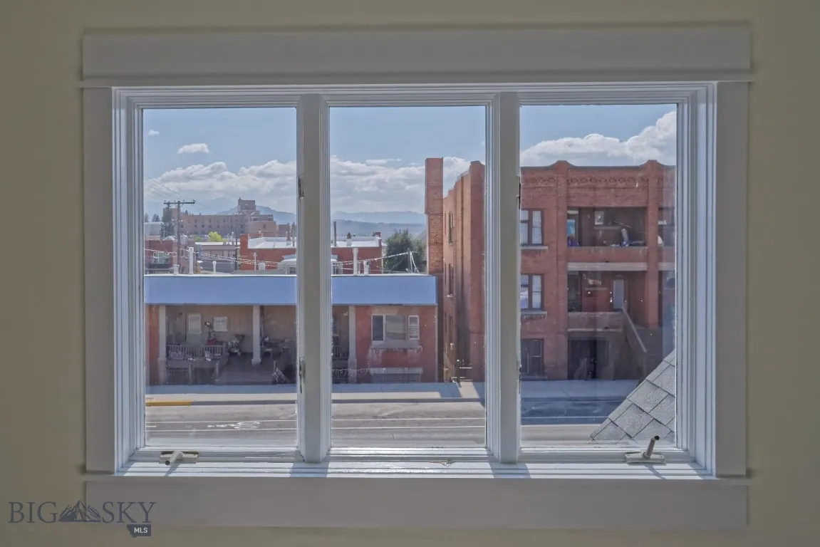 705 W Park Street, Butte, Montana 59701, Butte, Montana 59701, 4 Bedrooms Bedrooms, ,3 BathroomsBathrooms,Residential,For Sale,705 W Park Street, Butte, Montana 59701,0,405960