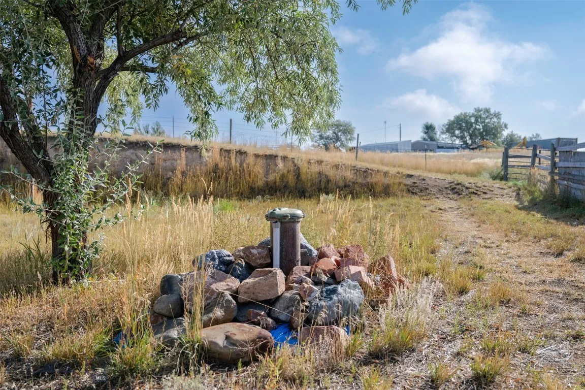 23 Holdsworth Road, Whitehall, Montana 59759, Whitehall, Montana 59759, 3 Bedrooms Bedrooms, ,2 BathroomsBathrooms,Land,For Sale,23 Holdsworth Road, Whitehall, Montana 59759,0,405915