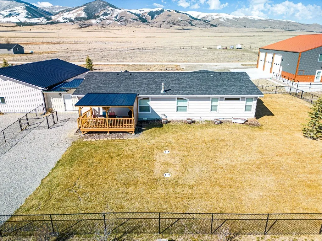 360 Homestead Lane, Townsend, Montana 59644, Townsend, Montana 59644, 3 Bedrooms Bedrooms, ,2 BathroomsBathrooms,Residential,For Sale,360 Homestead Lane, Townsend, Montana 59644,0,405976