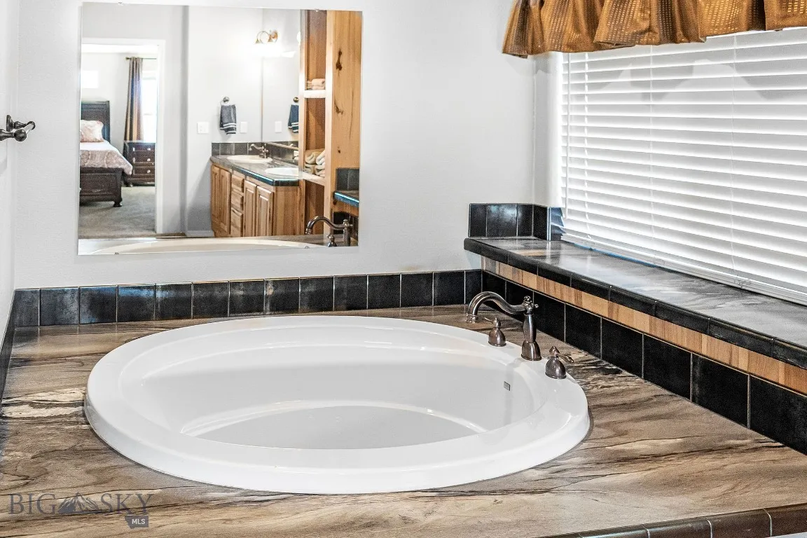 360 Homestead Lane, Townsend, Montana 59644, Townsend, Montana 59644, 3 Bedrooms Bedrooms, ,2 BathroomsBathrooms,Residential,For Sale,360 Homestead Lane, Townsend, Montana 59644,0,405976