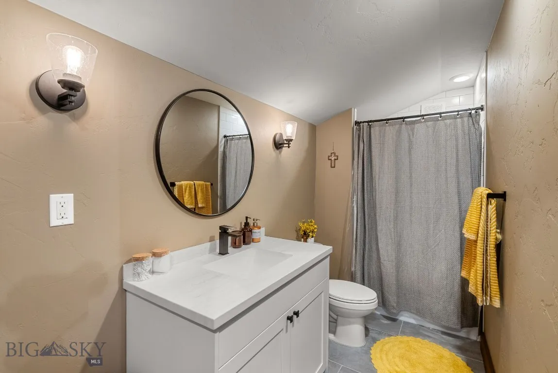 En suite Bathroom # 3