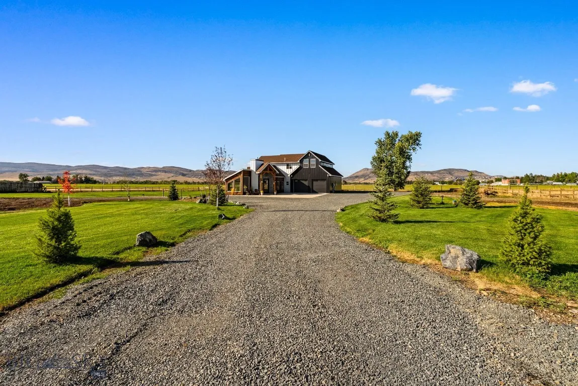 7447 Old Yellowstone Trail, Willow Creek, Montana, Willow Creek, Montana 59760, 4 Bedrooms Bedrooms, ,3 BathroomsBathrooms,Residential,For Sale,7447 Old Yellowstone Trail, Willow Creek, Montana ,0,405961