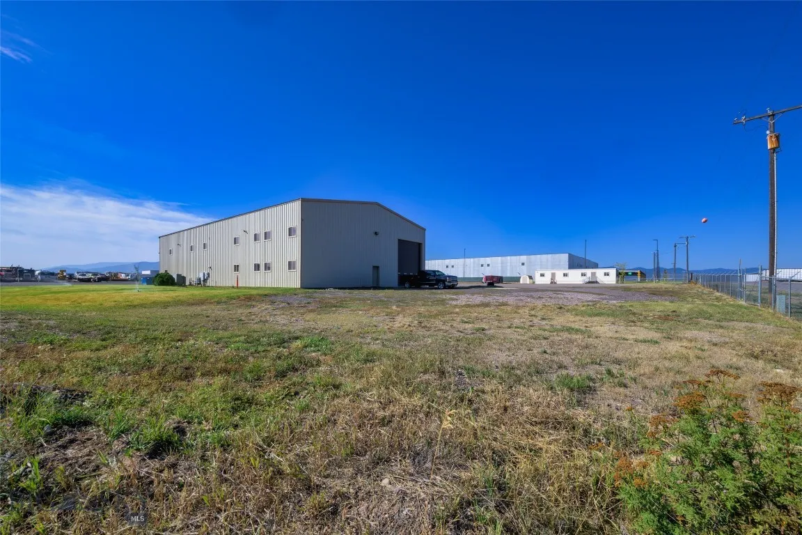 9015 Cartage Road, Missoula, Montana 59808, Missoula, Montana 59808, ,Commercial Sale,For Sale,9015 Cartage Road, Missoula, Montana 59808,0,406004