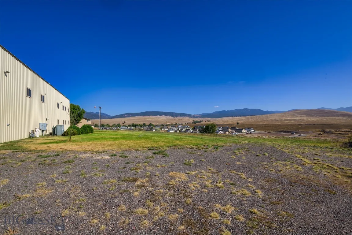 9015 Cartage Road, Missoula, Montana 59808, Missoula, Montana 59808, ,Commercial Sale,For Sale,9015 Cartage Road, Missoula, Montana 59808,0,406004