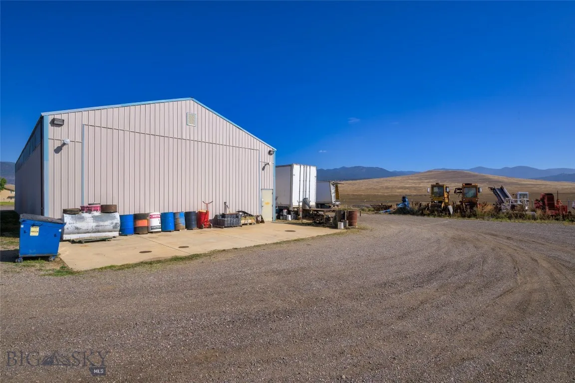 9015 Cartage Road, Missoula, Montana 59808, Missoula, Montana 59808, ,Commercial Sale,For Sale,9015 Cartage Road, Missoula, Montana 59808,0,406004