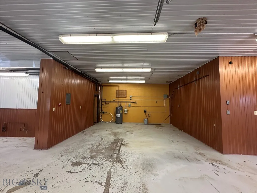 202 E Main Summit, White Sulphur Springs, Montana, White Sulphur Springs, Montana 59645, ,Commercial Sale,For Sale,202 E Main Summit, White Sulphur Springs, Montana ,0,406028