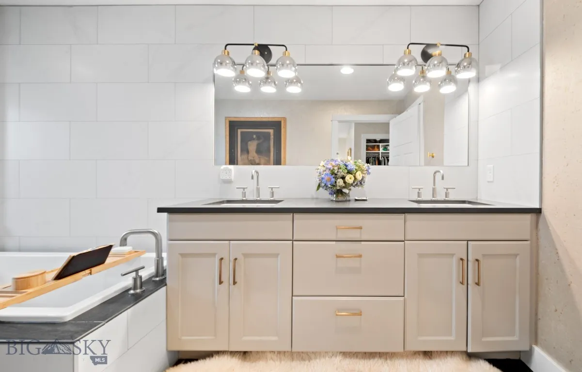 19 E Lamme Street, Bozeman, Montana 59715, Bozeman, Montana 59715, 3 Bedrooms Bedrooms, ,3 BathroomsBathrooms,Residential,For Sale,19 E Lamme Street, Bozeman, Montana 59715,0,406032