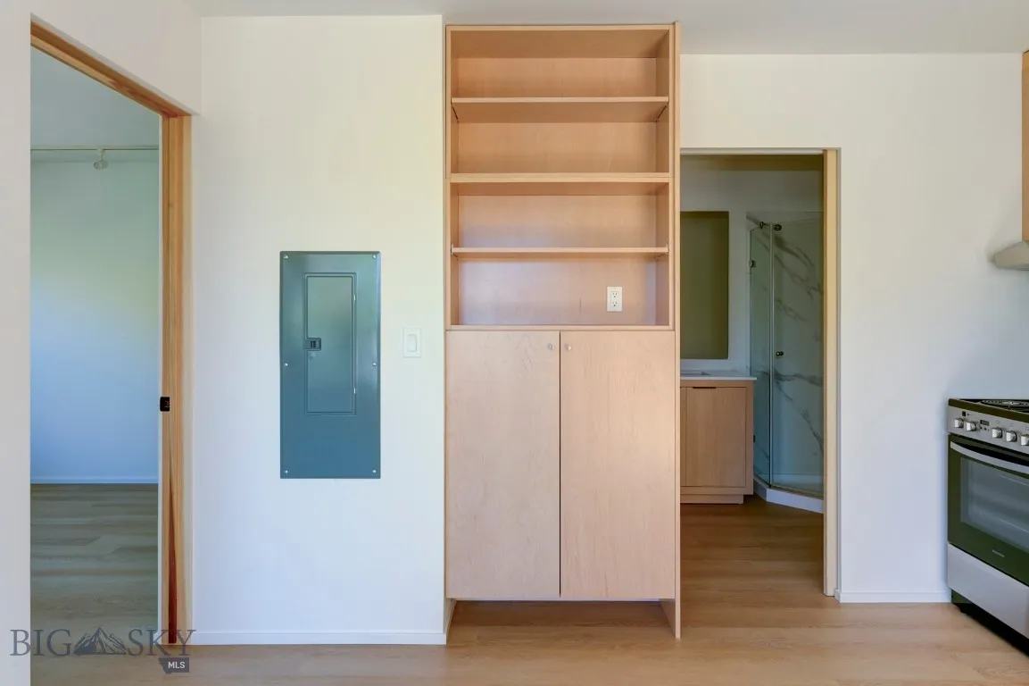 Built-in Cabinet