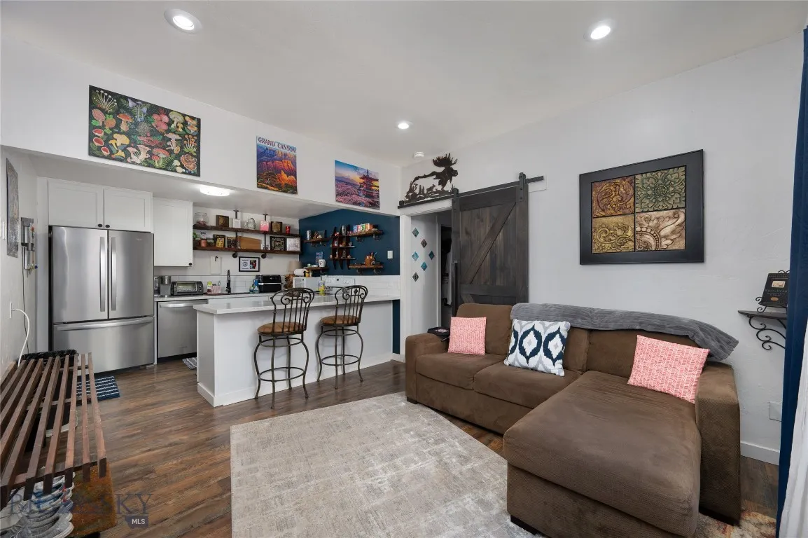 122 E Main Street 103, Manhattan, Montana 59741, Manhattan, Montana 59741, 1 Bedroom Bedrooms, ,1 BathroomBathrooms,Residential,For Sale,122 E Main Street 103, Manhattan, Montana 59741,0,406062