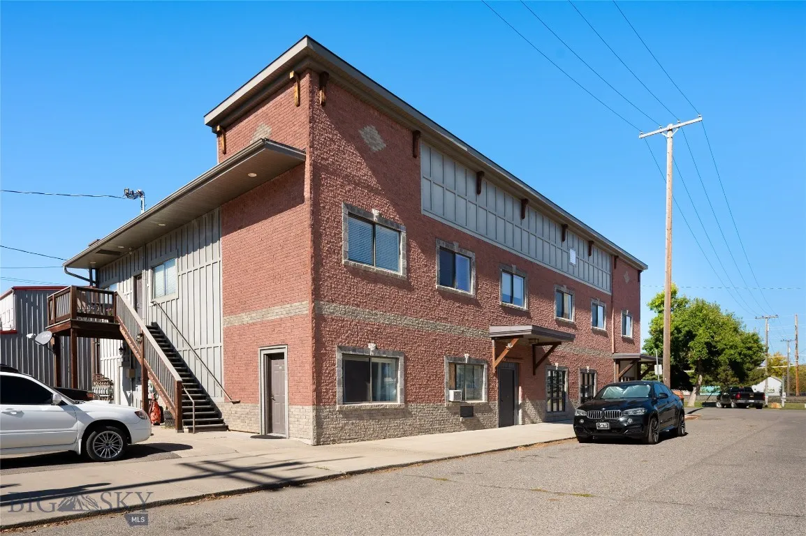 122 E Main Street 103, Manhattan, Montana 59741, Manhattan, Montana 59741, ,Commercial Sale,For Sale,122 E Main Street 103, Manhattan, Montana 59741,0,406090