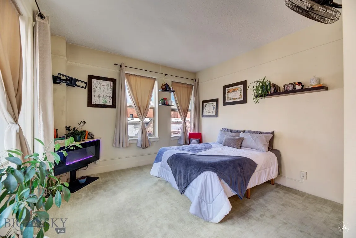 21 N Last Chance Gulch 4h, Helena, Montana 59601, Helena, Montana 59601, 1 Bedroom Bedrooms, ,1 BathroomBathrooms,Residential,For Sale,21 N Last Chance Gulch 4h, Helena, Montana 59601,0,406107