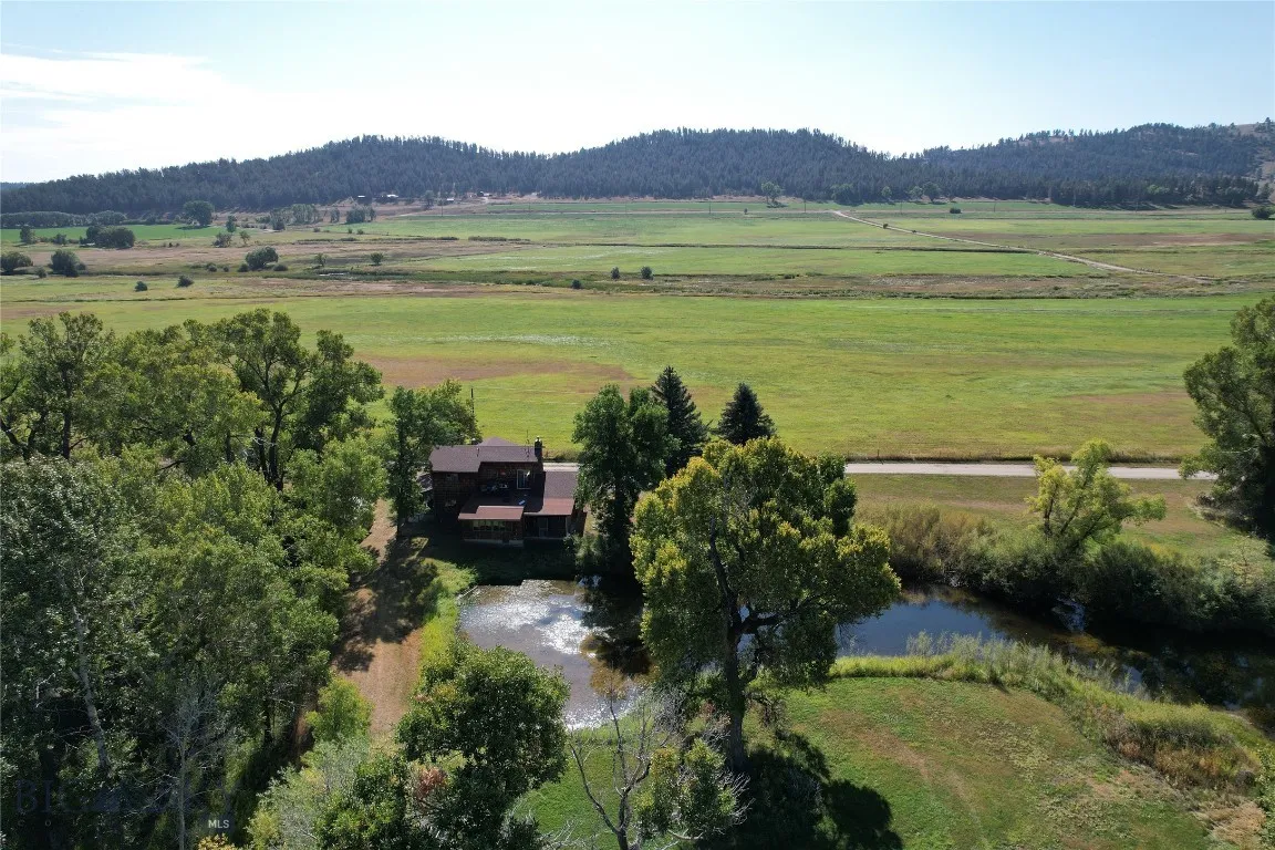 79 Meyers Rd, Columbus, Montana 59019, Columbus, Montana 59019, 3 Bedrooms Bedrooms, ,2 BathroomsBathrooms,Residential,For Sale,79 Meyers Rd, Columbus, Montana 59019,0,406127